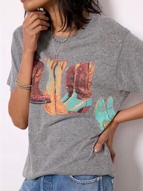 Daydreamer LA Kick Off Your Boots Merch Tee